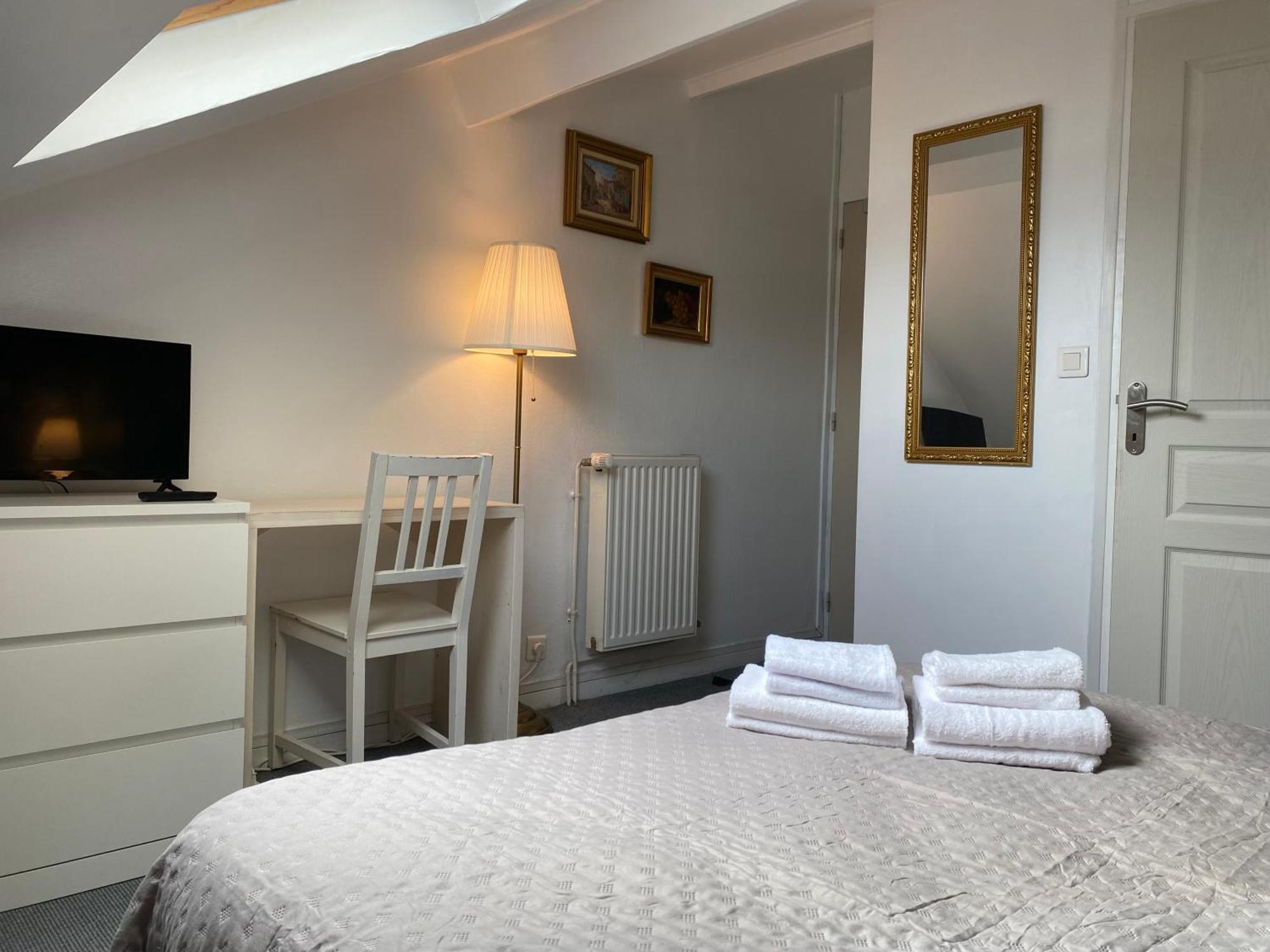 Hotel Saint Yves نانت المظهر الخارجي الصورة