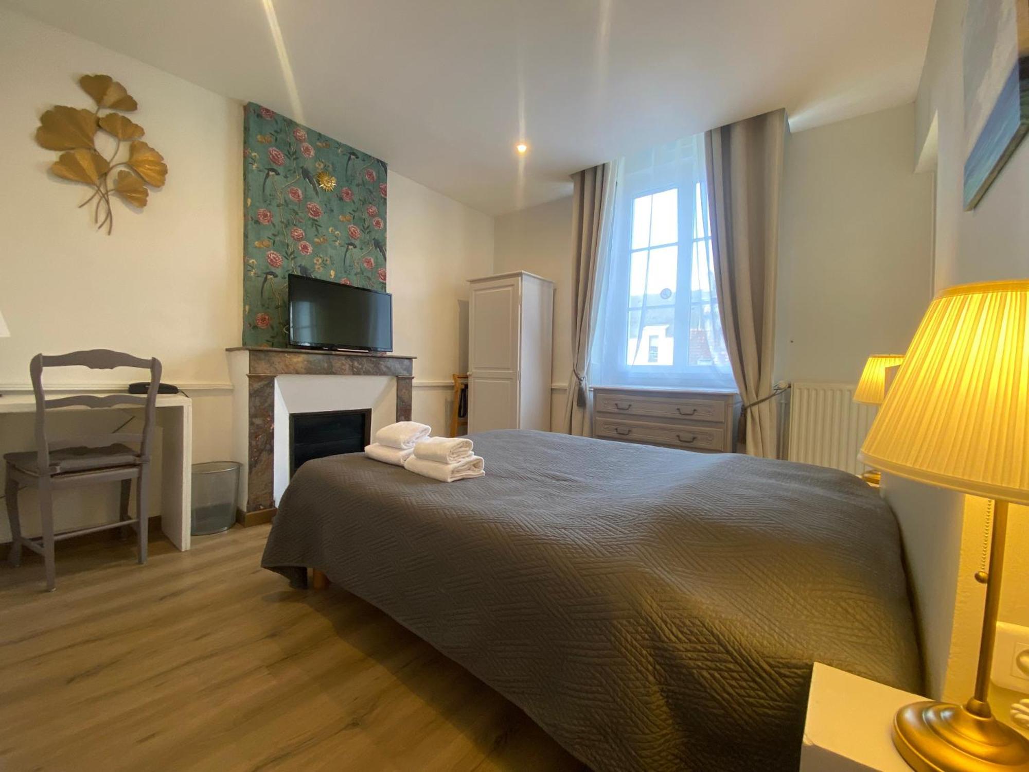 Hotel Saint Yves نانت المظهر الخارجي الصورة
